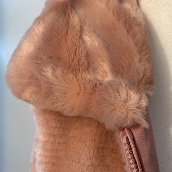 LIZ CLAIBORNE mars puffer vest with faux fur (23G9C57) - Picture 10 of 15